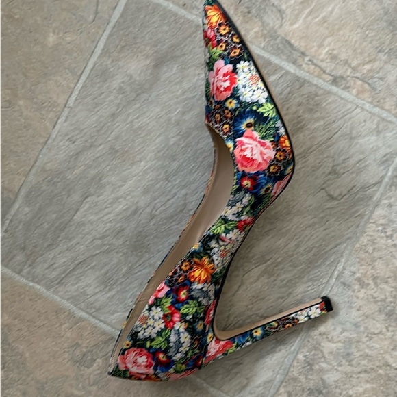 NEW NINE WEST TATIANA SZ 10 - Picture 8 of 10